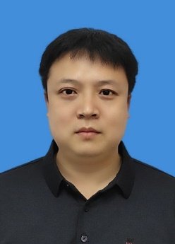 侯圣伟